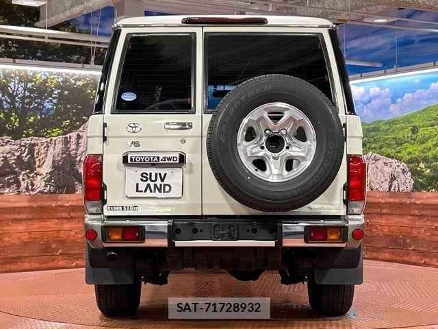 Toyota LAND CRUISER 2014-09 7724882-14