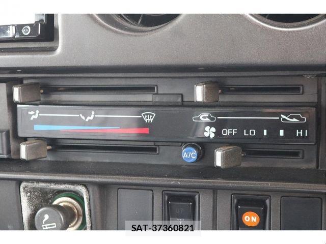 Toyota LAND CRUISER 1989-01 7877208-18