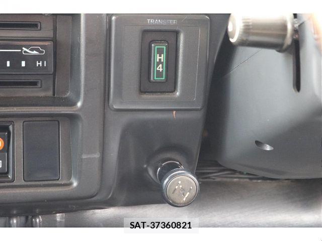 Toyota LAND CRUISER 1989-01 7877208-19