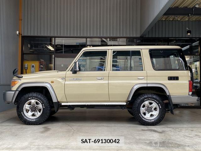 Toyota LAND CRUISER 2015-07 7877210-10
