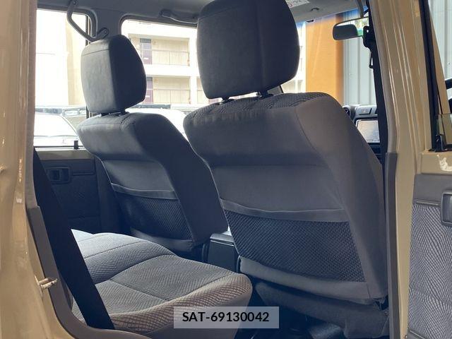 Toyota LAND CRUISER 2015-07 7877210-16