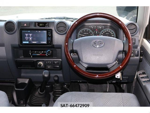 Toyota LAND CRUISER 2014-01 7877203-11