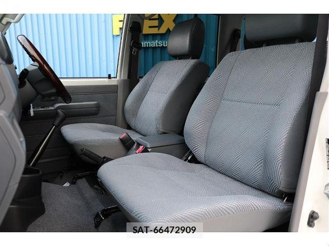 Toyota LAND CRUISER 2014-01 7877203-12