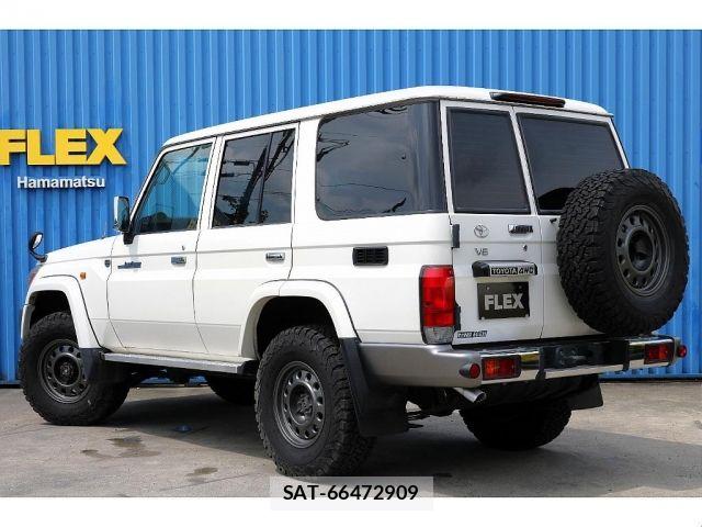 Toyota LAND CRUISER 2014-01 7877203-4