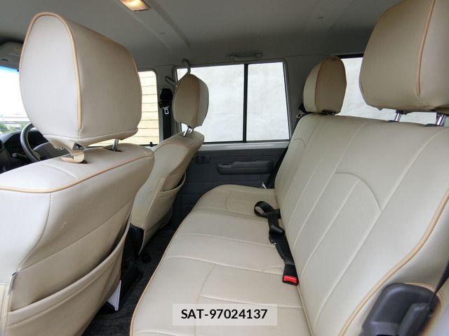 Toyota LAND CRUISER 2014-11 7877204-11