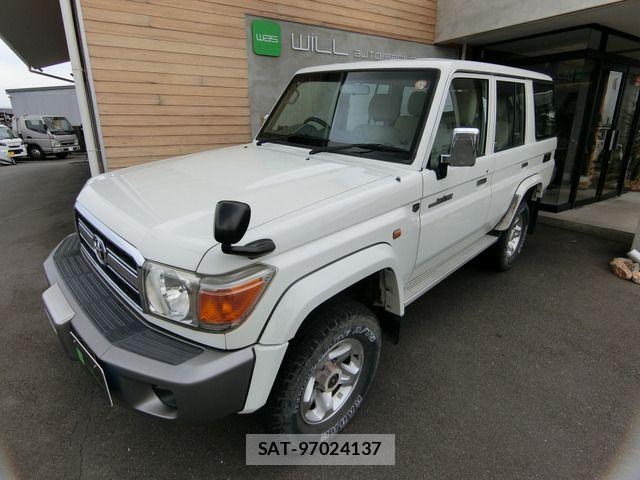 Toyota LAND CRUISER 2014-11 7877204-4