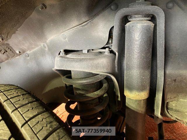 Toyota LAND CRUISER 2015-02 7979688-19