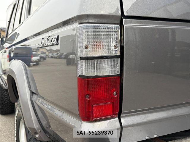Toyota LAND CRUISER 1989-01 7979687-18