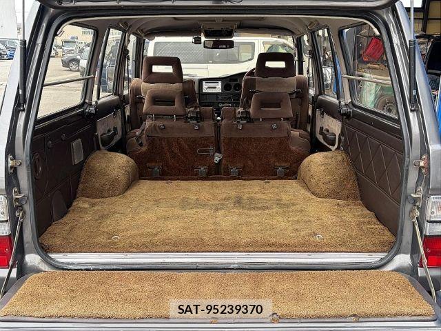 Toyota LAND CRUISER 1989-01 7979687-8