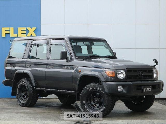 Toyota LAND CRUISER 2014-01 7979686-15