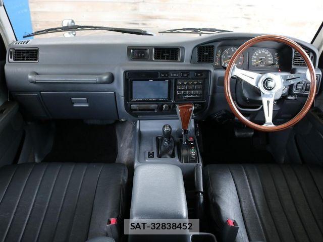 Toyota LAND CRUISER 1996-01 8036298-1