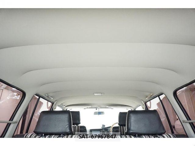 Toyota LAND CRUISER 1989-01 8036296-9