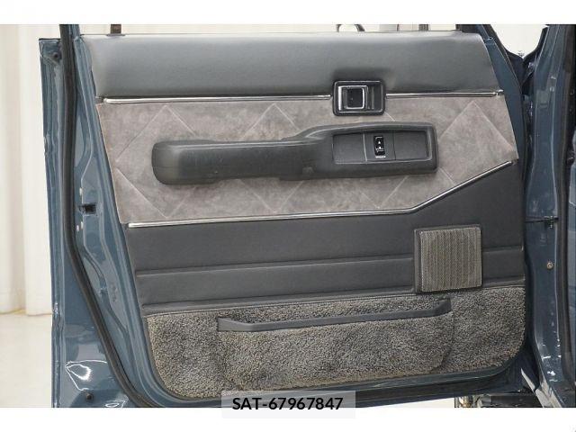 Toyota LAND CRUISER 1989-01 8036296-13
