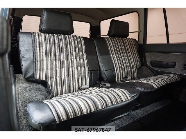Toyota LAND CRUISER 1989-01 8036296-7