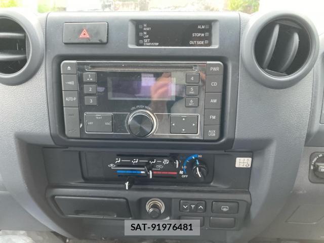 Toyota LAND CRUISER 2015-03 8036297-15
