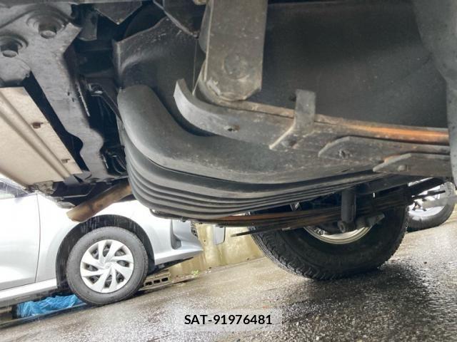 Toyota LAND CRUISER 2015-03 8036297-19