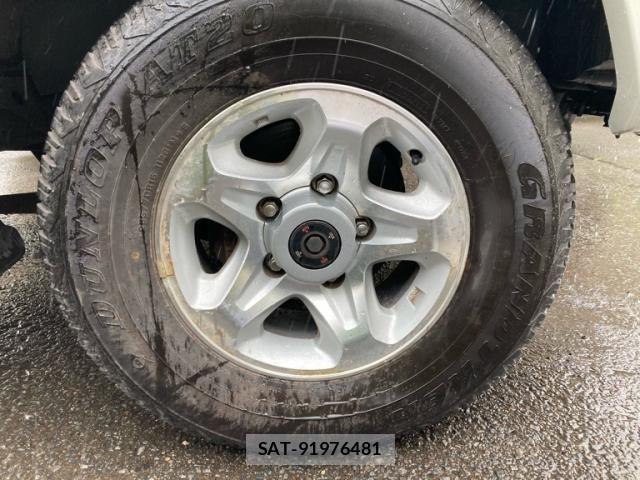 Toyota LAND CRUISER 2015-03 8036297-4