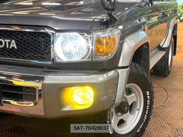 Toyota LAND CRUISER 2015-03 8074265-11