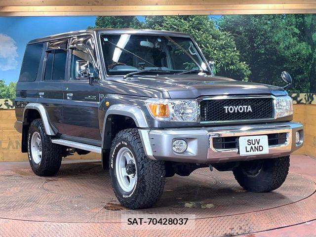Toyota LAND CRUISER 2015-03 8074265-15
