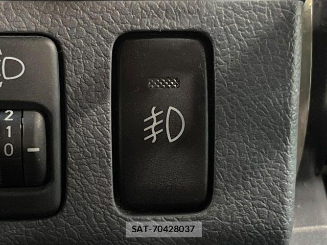 Toyota LAND CRUISER 2015-03 8074265-4