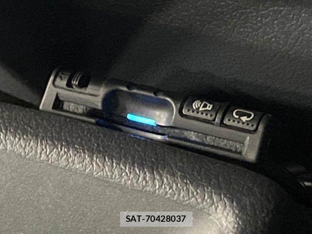 Toyota LAND CRUISER 2015-03 8074265-5