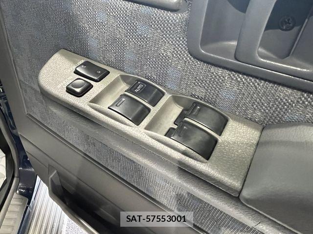 Toyota LAND CRUISER 2001-09 8130919-9