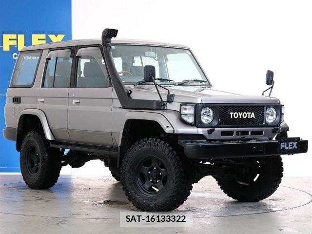 Toyota LAND CRUISER 2002-01 8130917-14