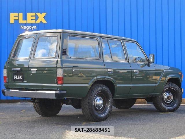 Toyota LAND CRUISER 1988-01 8208212-3