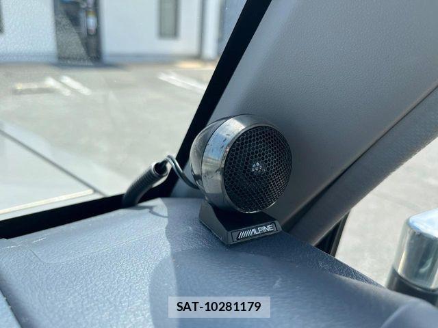Toyota LAND CRUISER 2015-04 8315074-5
