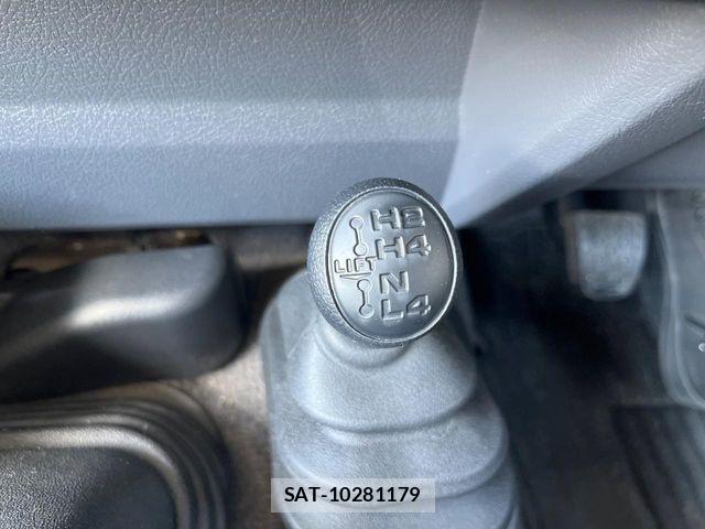 Toyota LAND CRUISER 2015-04 8315074-7