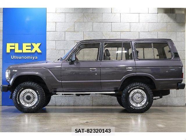 Toyota LAND CRUISER 1989-01 8366608-17