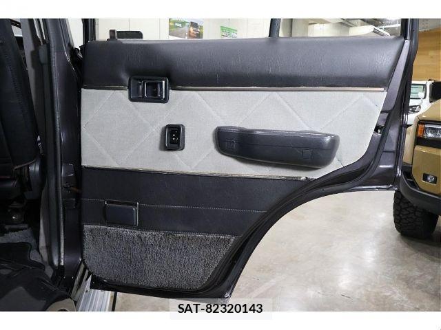 Toyota LAND CRUISER 1989-01 8366608-8