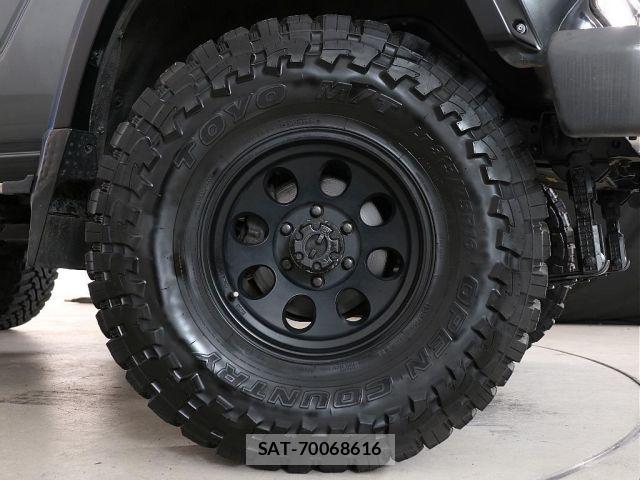Toyota LAND CRUISER 1989-01 8366610-11