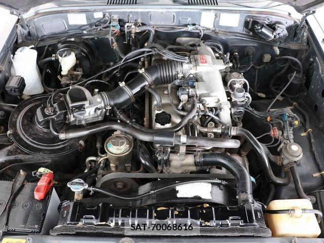 Toyota LAND CRUISER 1989-01 8366610-2