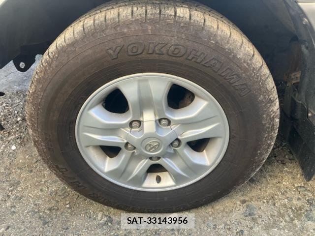 Toyota LAND CRUISER 2006-02 8366609-10