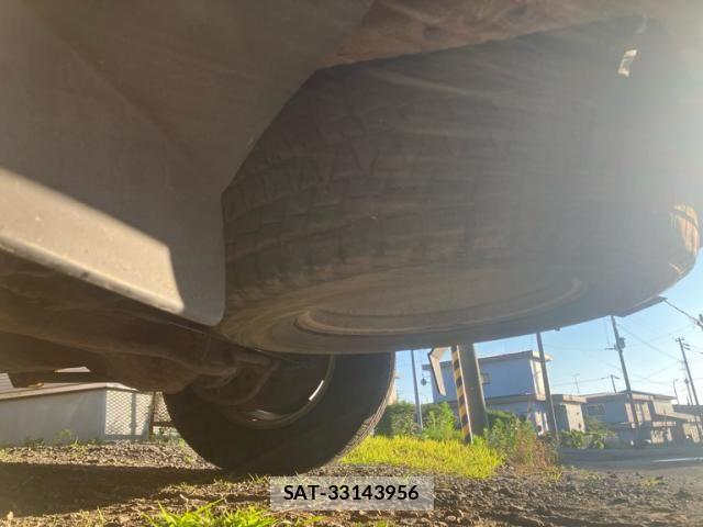 Toyota LAND CRUISER 2006-02 8366609-6
