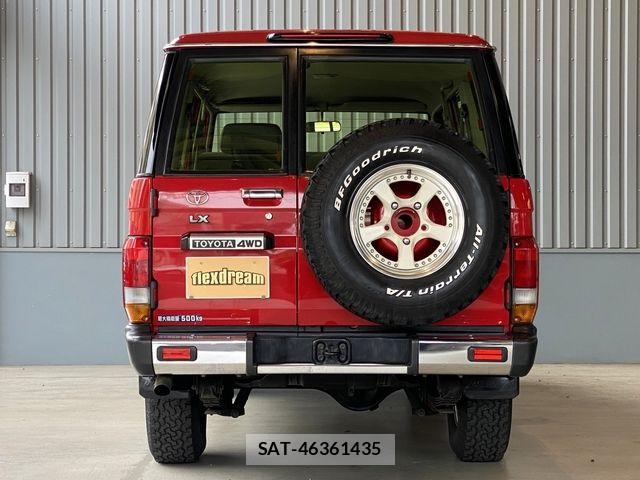 Toyota LAND CRUISER 2002-03 8371777-9