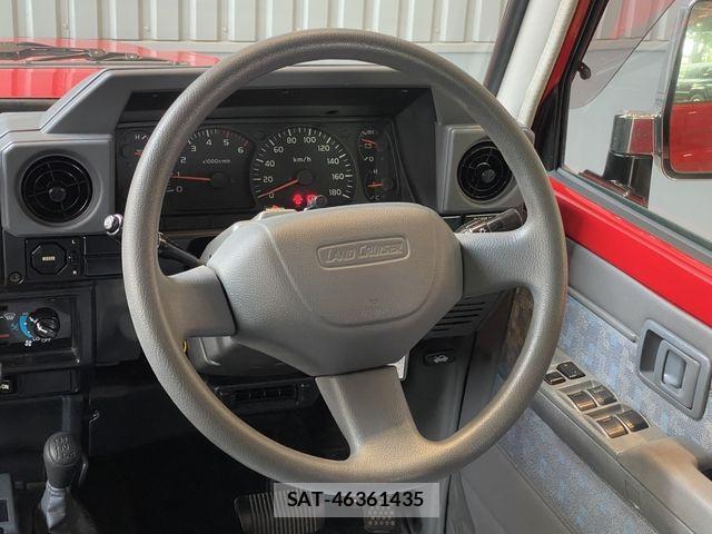 Toyota LAND CRUISER 2002-03 8371777-18