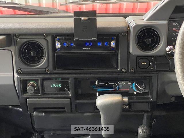 Toyota LAND CRUISER 2002-03 8371777-19