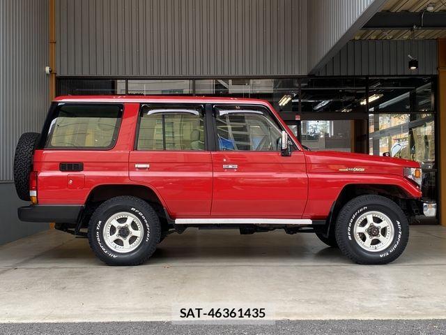 Toyota LAND CRUISER 2002-03 8371777-7