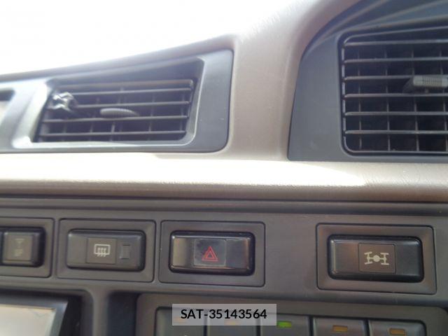 Toyota LAND CRUISER 1996-04 8413164-16
