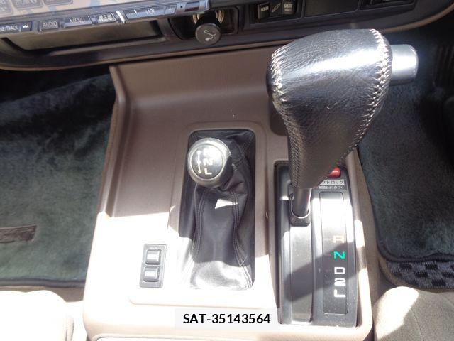 Toyota LAND CRUISER 1996-04 8413164-17