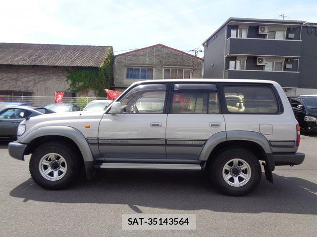 Toyota LAND CRUISER 1996-04 8413164-8
