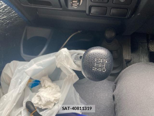 Toyota LAND CRUISER 2015-02 8525447-14