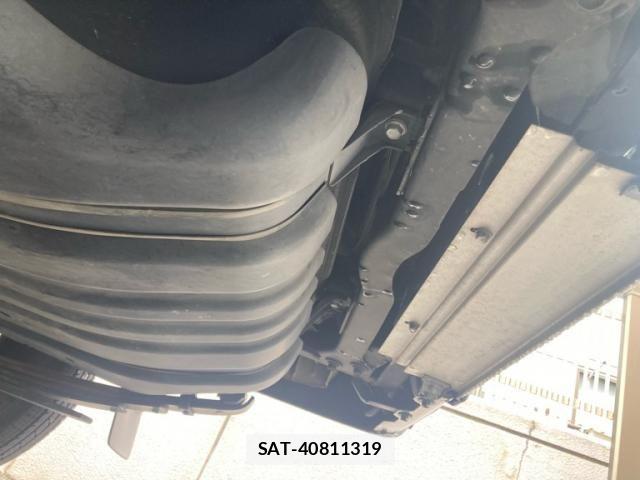 Toyota LAND CRUISER 2015-02 8525447-21