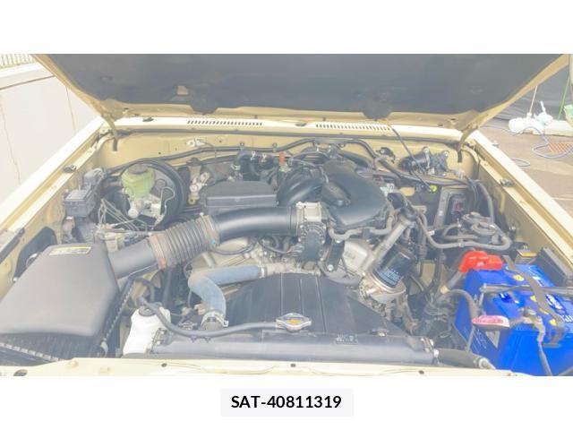 Toyota LAND CRUISER 2015-02 8525447-22