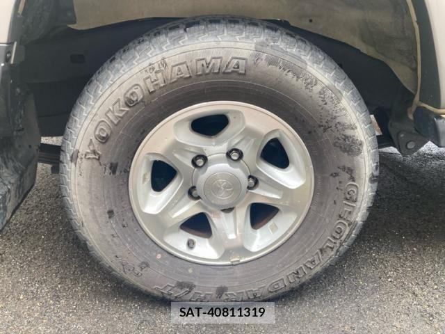 Toyota LAND CRUISER 2015-02 8525447-4