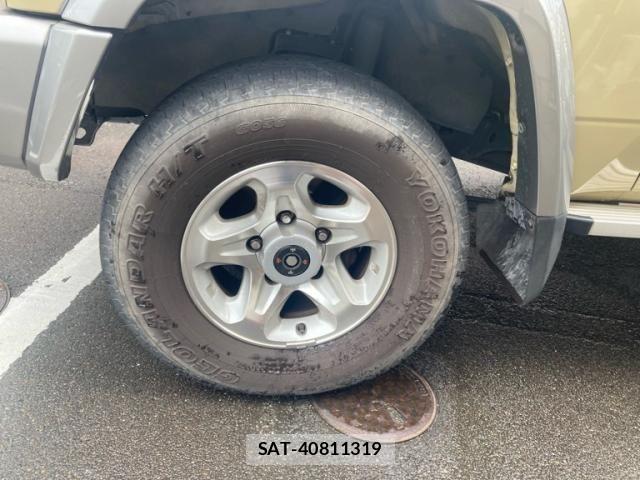 Toyota LAND CRUISER 2015-02 8525447-5