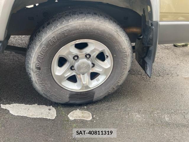 Toyota LAND CRUISER 2015-02 8525447-6