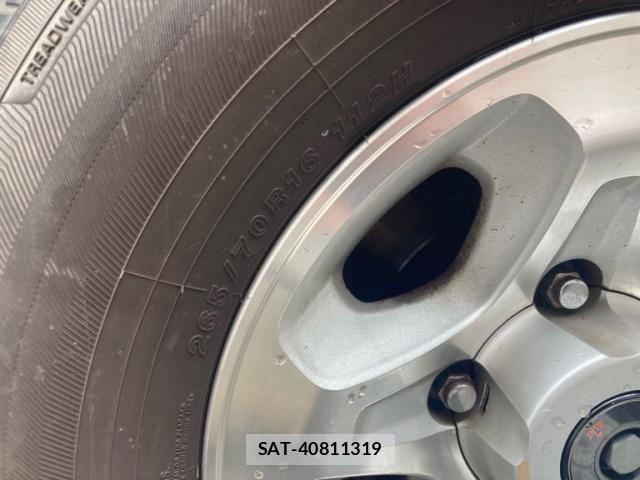 Toyota LAND CRUISER 2015-02 8525447-7